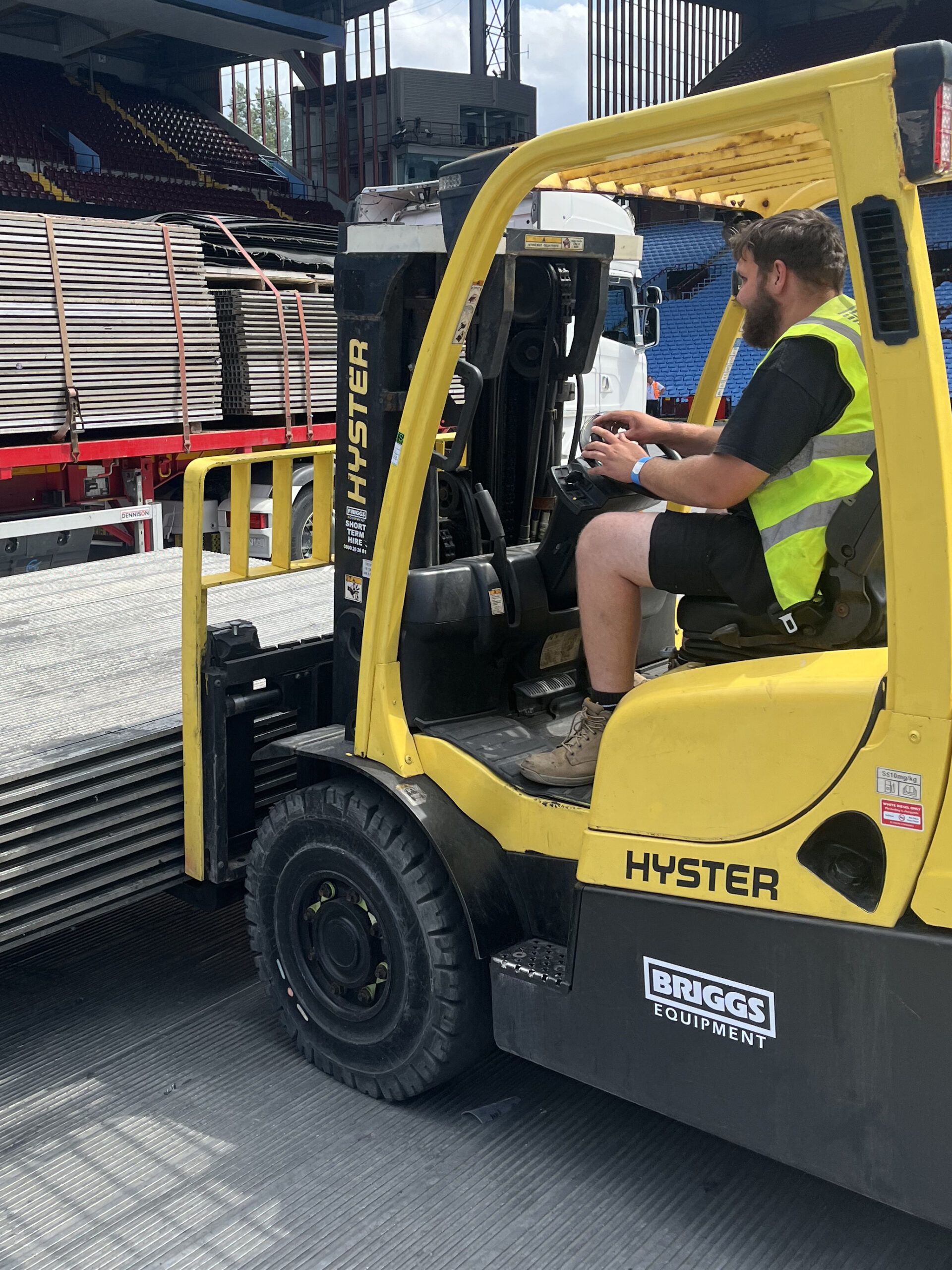 20250714_123104856_iOS